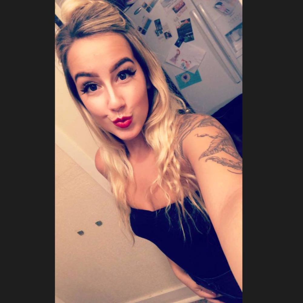 Meet your Posher, Jasmine